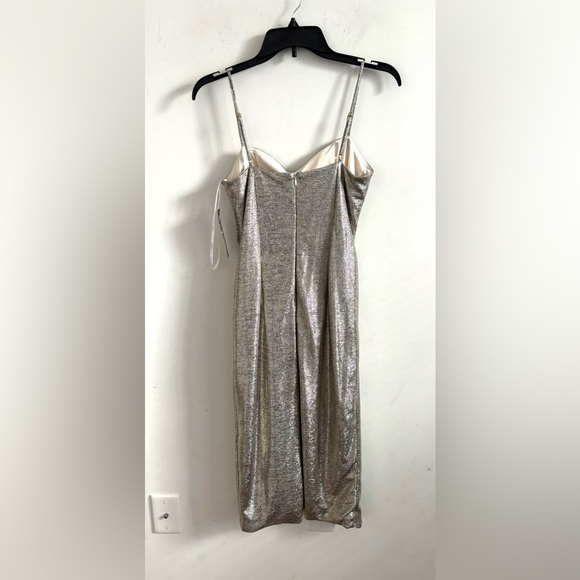 NWT Xscape Women's Metallic Ruffled Sheath Dress Gray Size 4 - Picture 5 of 8